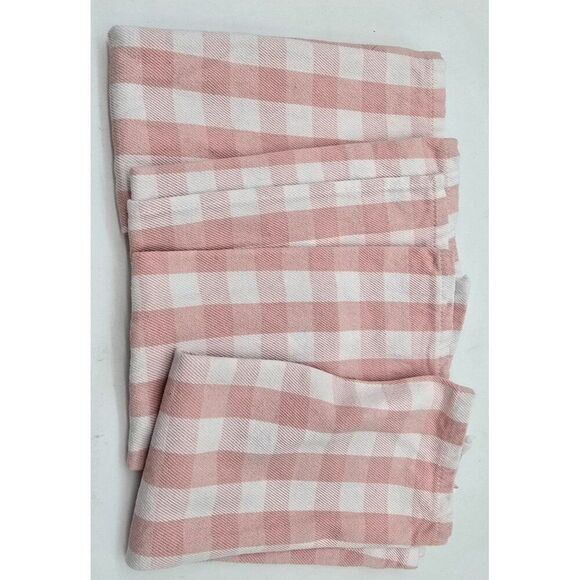 Set Of 4 Pink & White Checkered Cotton napkins - Picture 3 of 5